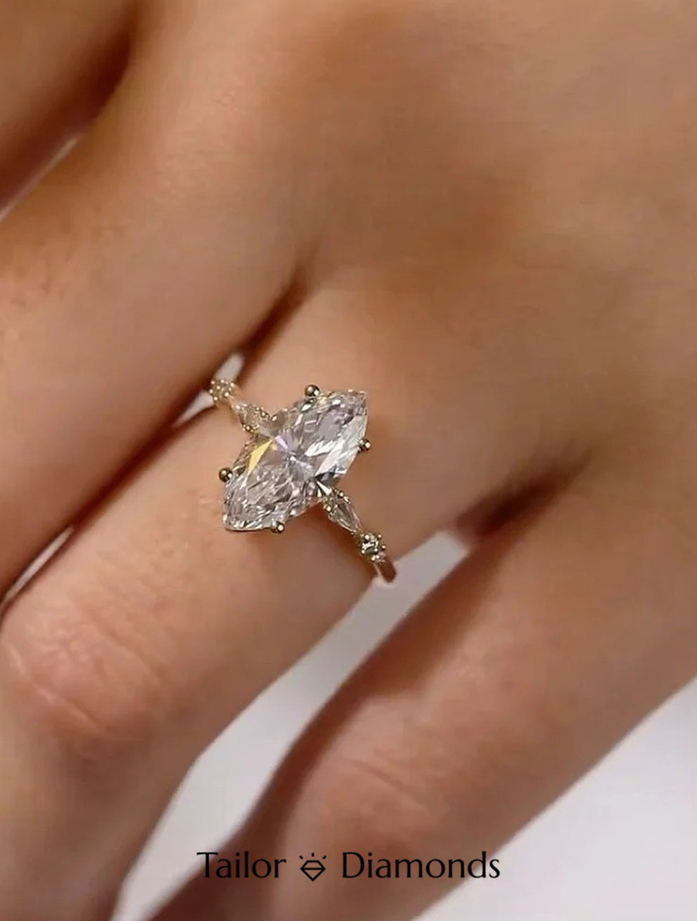 18K Yellow Gold Marquise Diamond Ring