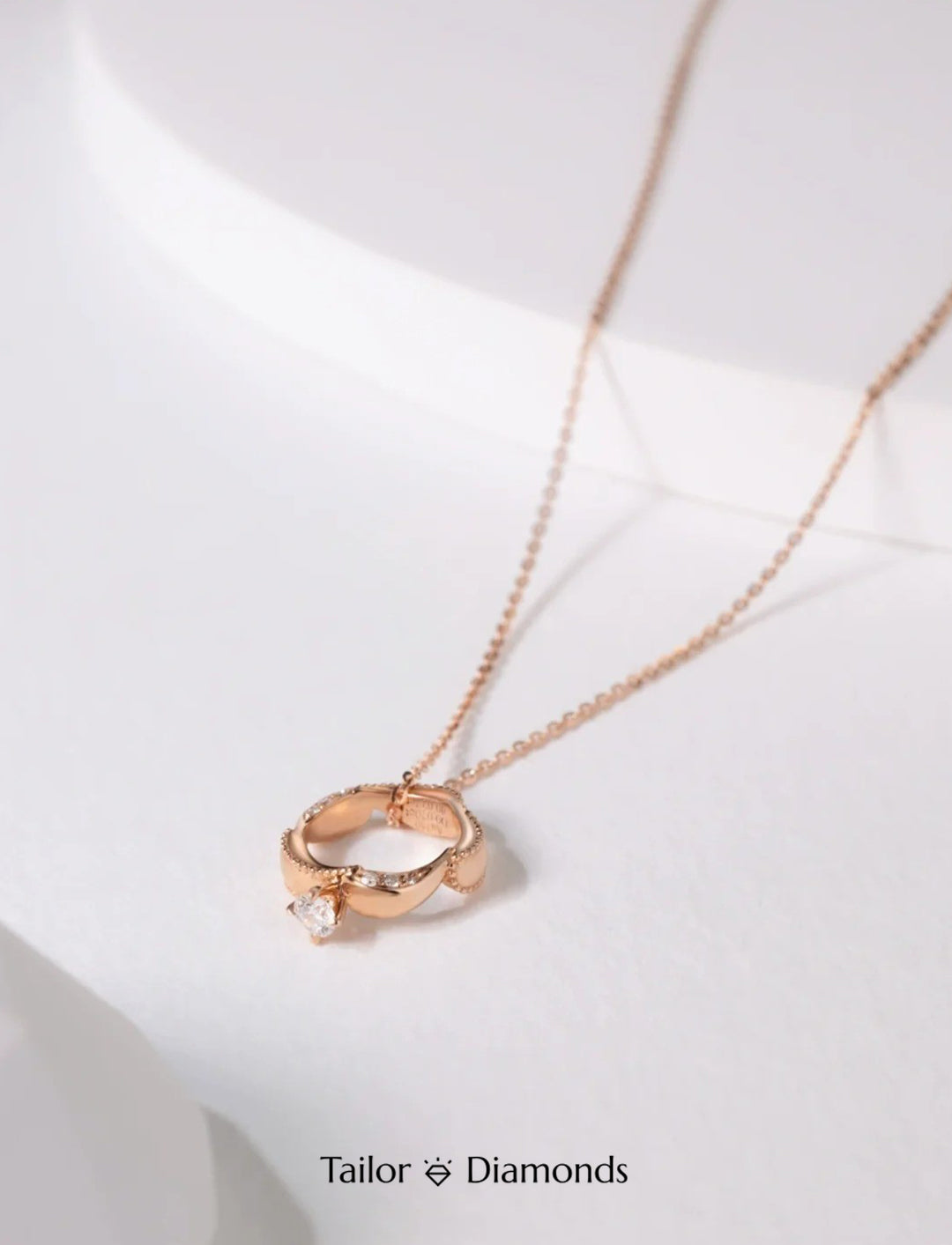 Rose Gold Ring Shape Diamond Necklace
