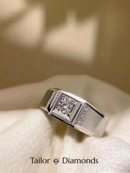 18K Yellow Gold Crisscross Round Diamond Ring