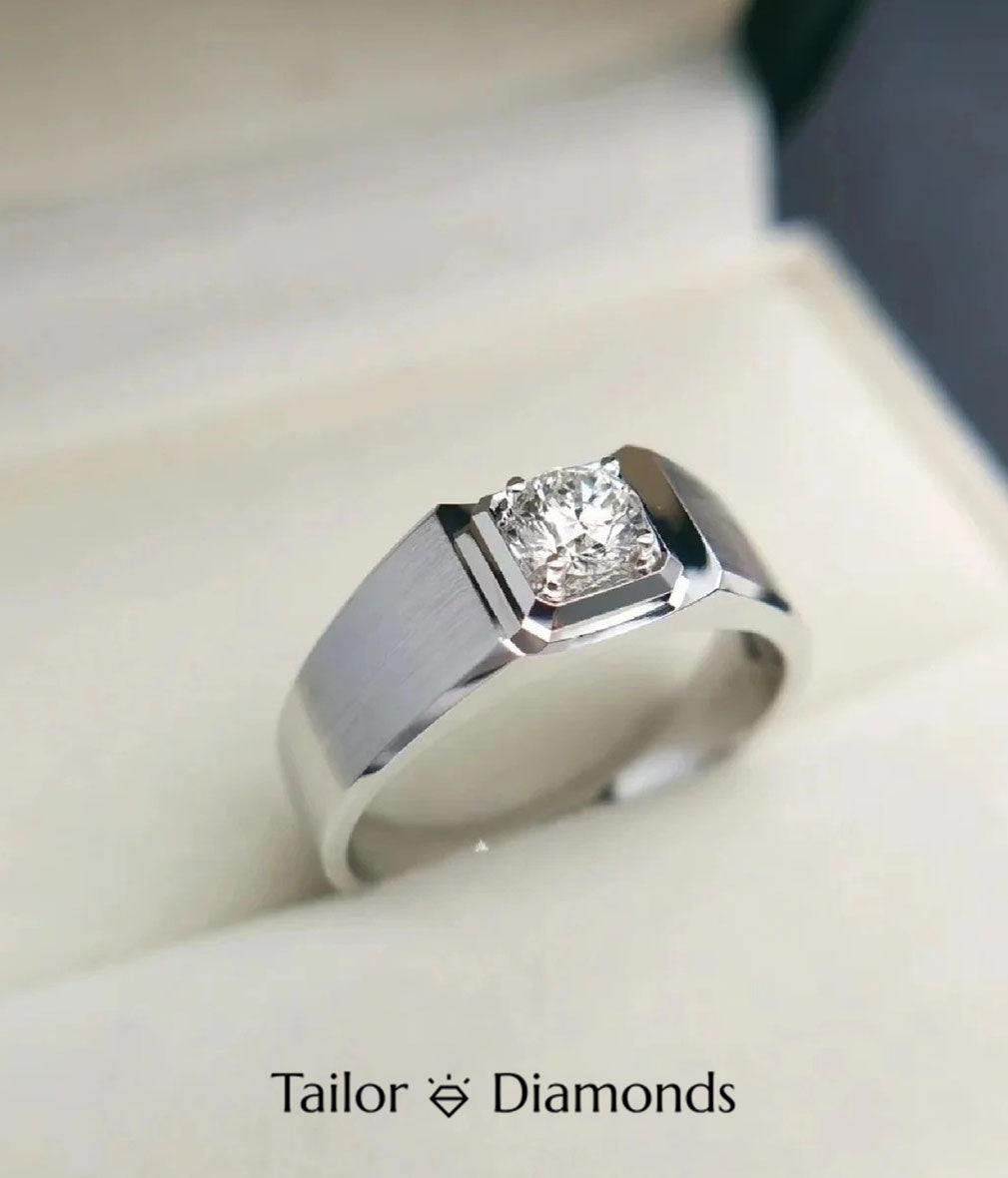 18K Yellow Gold Open Round Diamond Ring