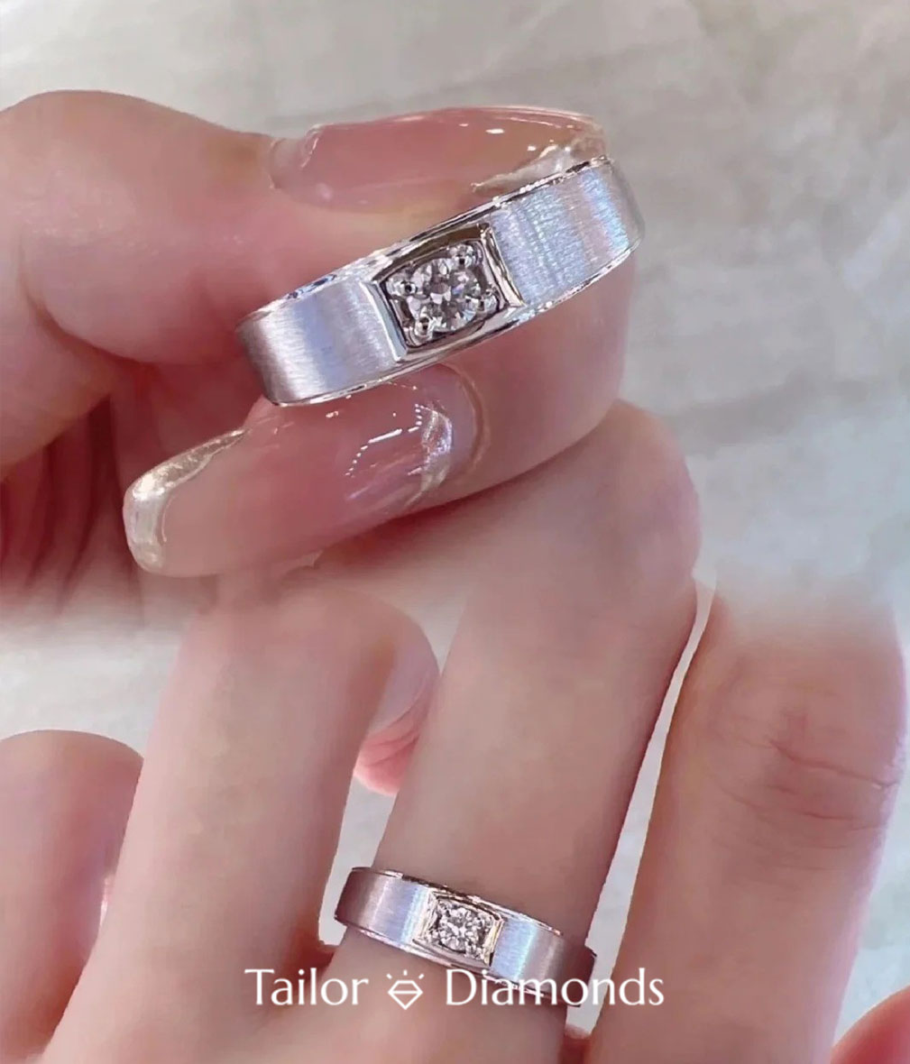18K Yellow Gold Open Round Diamond Ring