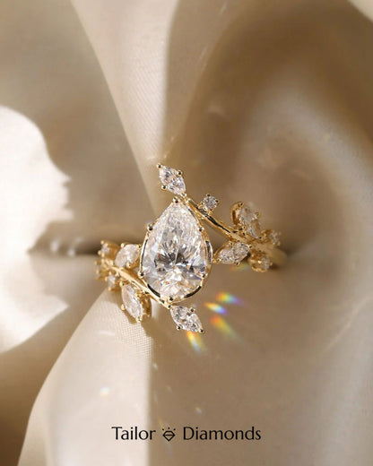Gold Branch Teardrop White Diamond Ring
