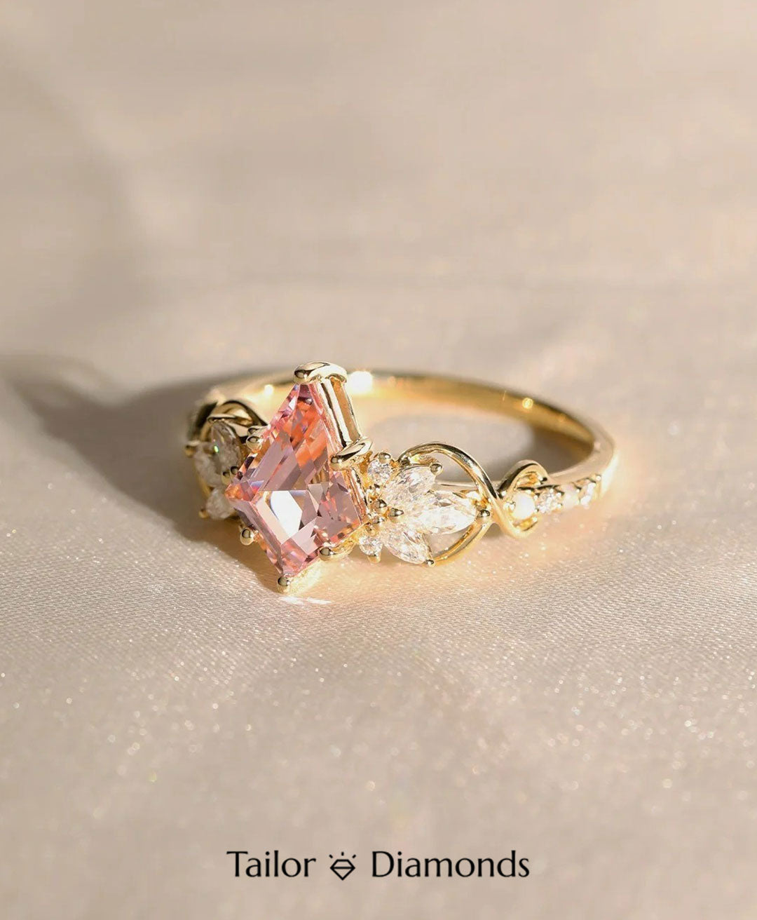 Pink Rhombus Diamond Ring