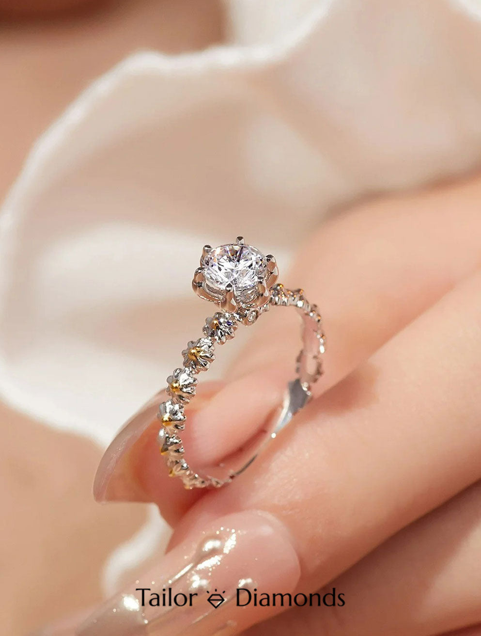 Rose Gold Halo Round Diamond Ring